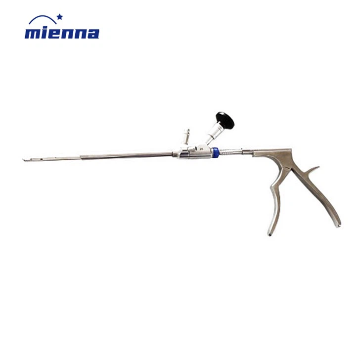 Interlaminárna endoskopická discektómia chrbtice